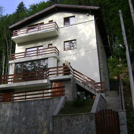 Guest house Casa Anotimpuri